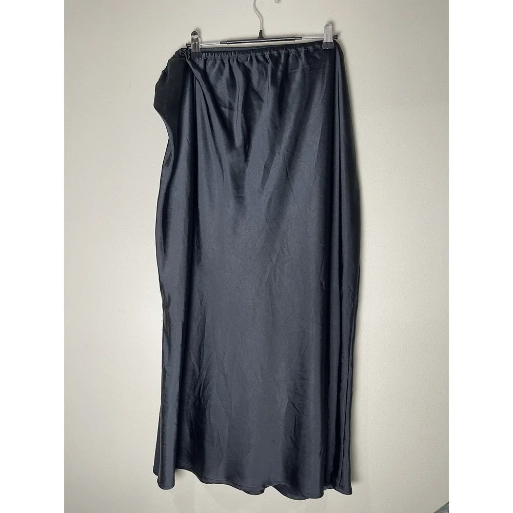 Old Navy Black High-Waisted Satin Midi Slip Skirt Size XXL  Grunge Whimsigoth